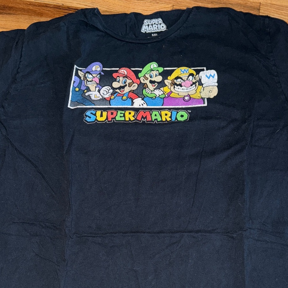 Nintendo Super Mario Black T-Shirt